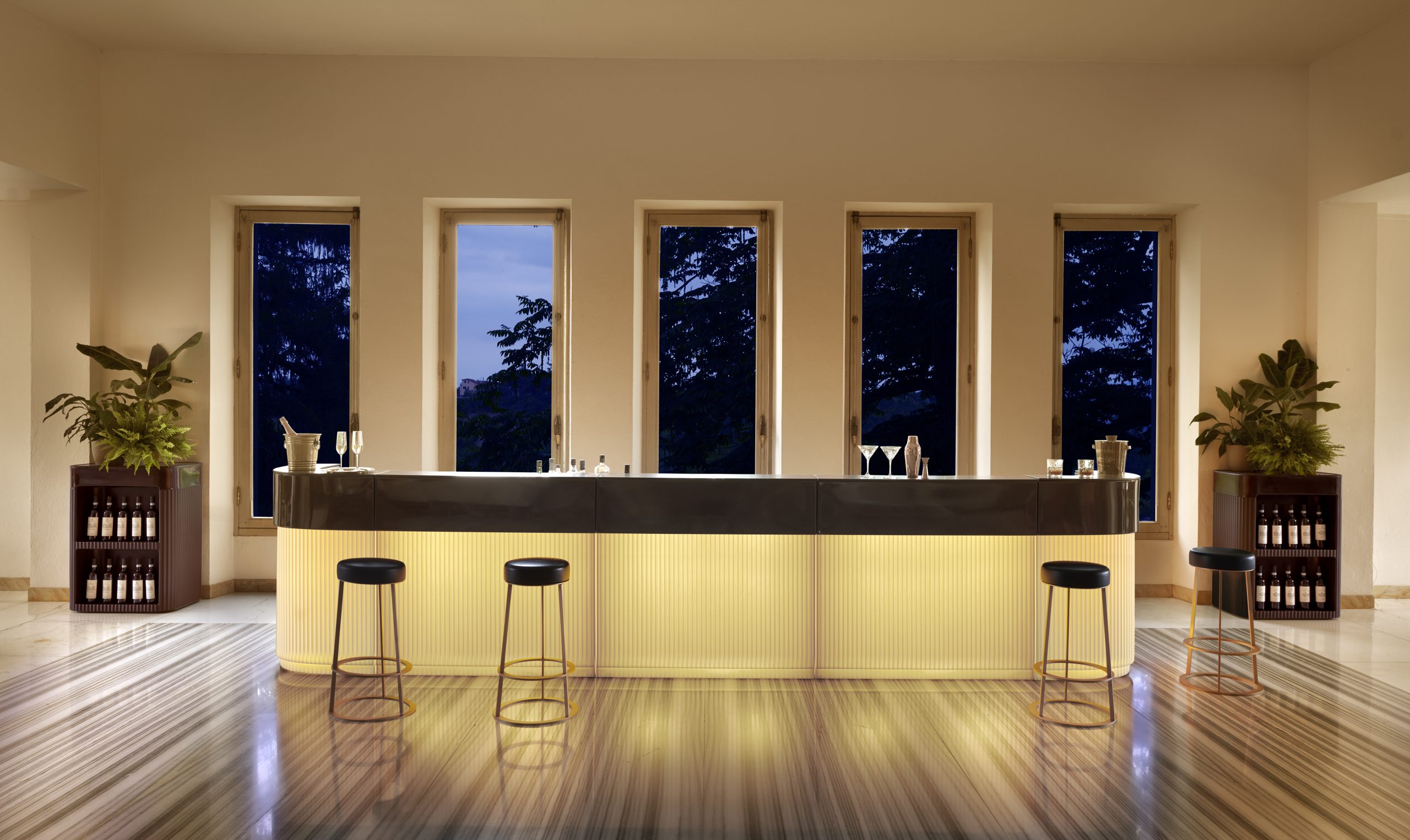 CORDIALE BAR